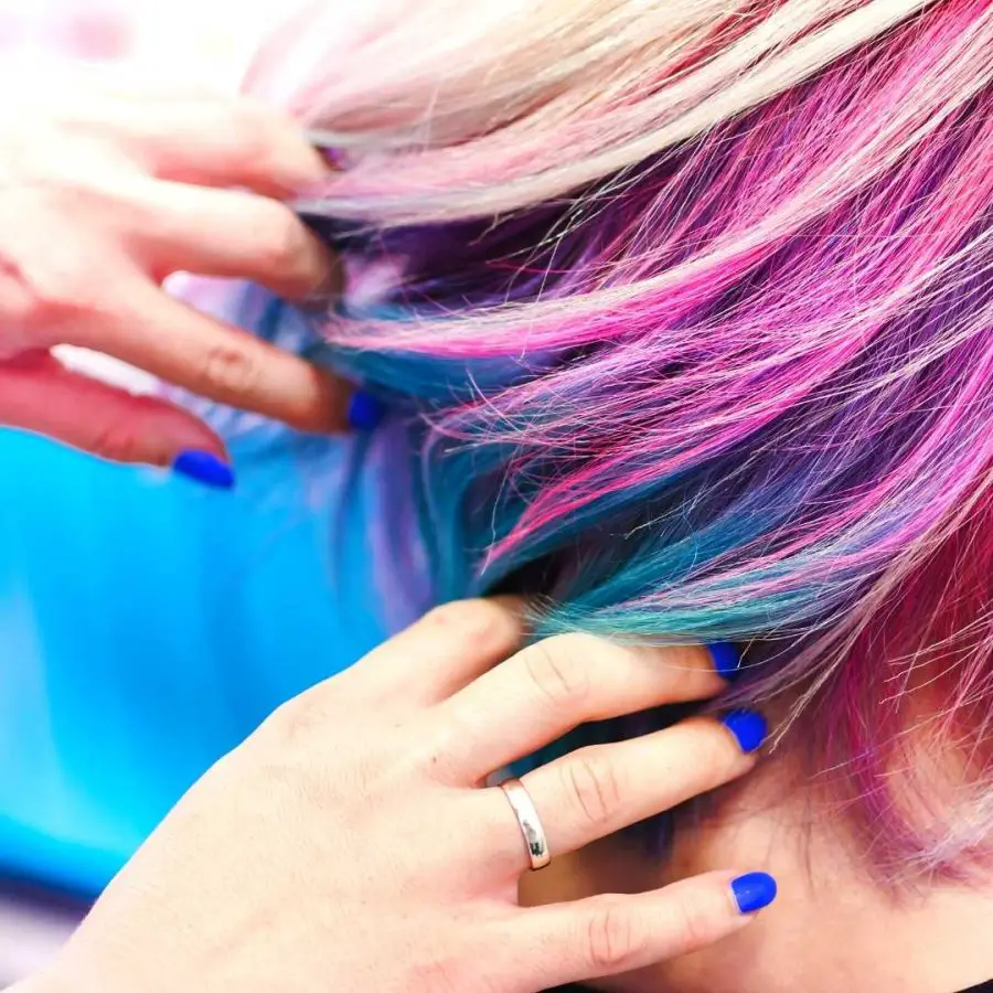 How to Use Your Hair Dye