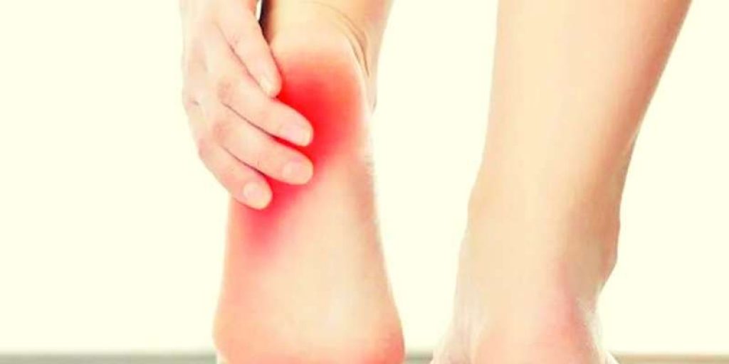 what-causes-heel-pain-at-night-help-women