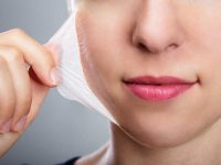 how to remove fiberglass from skin